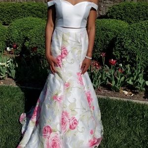 Off the shoulder Narianna two-piece prom dress!